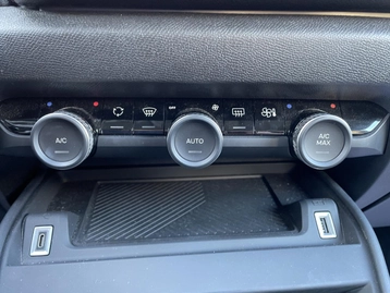 Image véhicule  Citroën C4 (30)