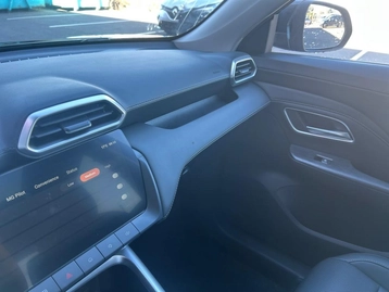 Image véhicule  MG MG ZS (39)
