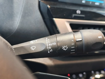 Image véhicule  Citroën C4 X (16)