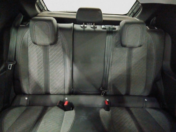 Image véhicule  Peugeot 208 (8)