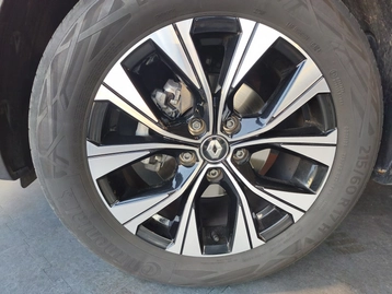 Image véhicule  Renault CAPTUR (5)