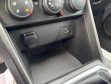 Image véhicule  Dacia SANDERO (29)