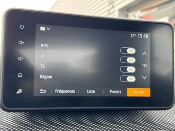 Image véhicule  Dacia SANDERO (37)