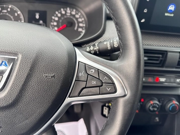 Image véhicule  Dacia SANDERO (25)