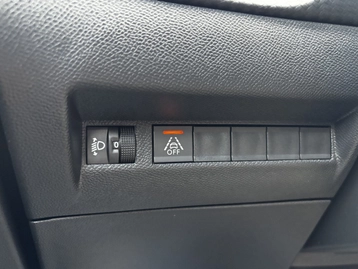 Image véhicule  Peugeot 2008 (25)