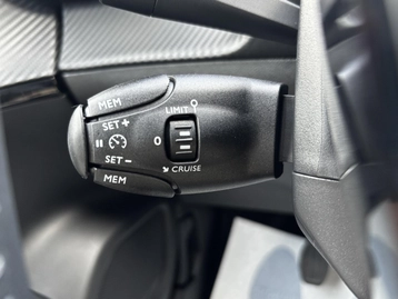 Image véhicule  Peugeot 2008 (11)