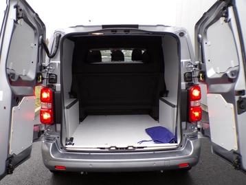 Image véhicule  Opel VIVARO (8)