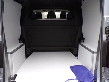 Image véhicule  Opel VIVARO (9)