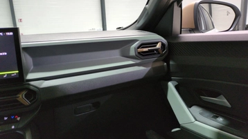 Image véhicule  Dacia BIGSTER (18)