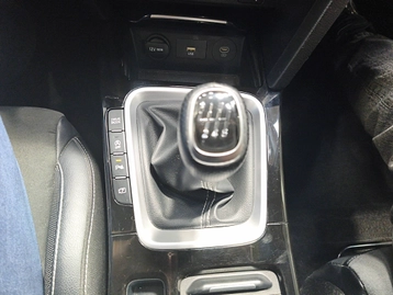 Image véhicule  Kia CEED (15)