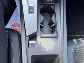 Image véhicule  Peugeot 308 SW (32)