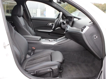Image véhicule  BMW SÉRIE 3 TOURING (7)