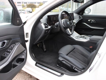 Image véhicule  BMW SÉRIE 3 TOURING (6)