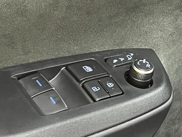 Image véhicule  Toyota YARIS (18)