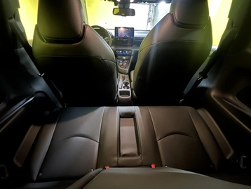 Image véhicule  Toyota YARIS (11)