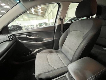 Image véhicule  Hyundai I30 (16)