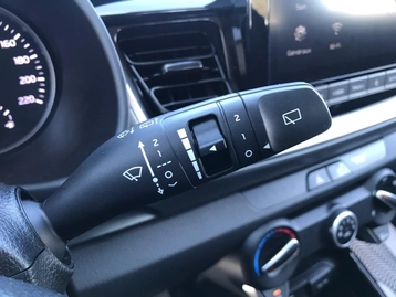 Image véhicule  Kia STONIC (28)