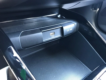 Image véhicule  Kia STONIC (12)