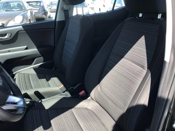 Image véhicule  Kia STONIC (20)