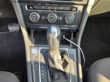 Image véhicule  Volkswagen GOLF (11)