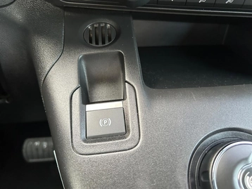 Image véhicule  Citroën BERLINGO (27)