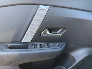 Image véhicule  Citroën C4 (17)