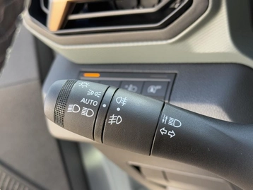 Image véhicule  Dacia DUSTER (11)