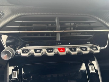 Image véhicule  Peugeot 2008 (22)