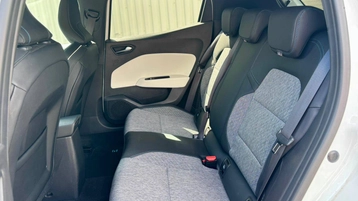 Image véhicule  Renault CLIO (13)