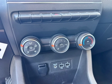 Image véhicule  Renault CLIO SOCIÉTÉ (15)