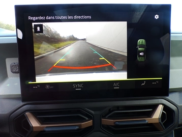 Image véhicule  Dacia BIGSTER (18)