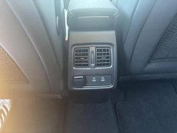 Image véhicule  Renault SYMBIOZ (30)