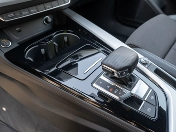 Image véhicule  Audi A4 AVANT (9)