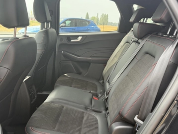 Image véhicule  Ford KUGA (25)