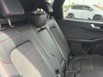 Image véhicule  Ford KUGA (26)