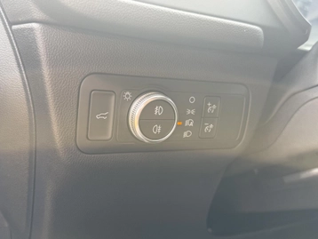Image véhicule  Ford KUGA (40)