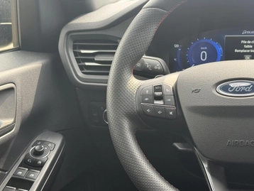 Image véhicule  Ford KUGA (14)