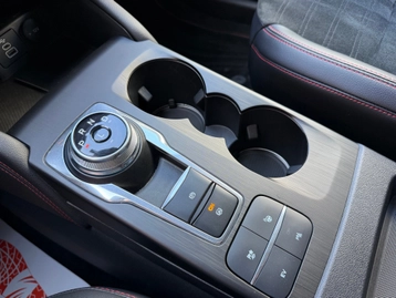 Image véhicule  Ford KUGA (12)