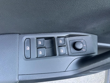 Image véhicule  Seat ARONA (17)