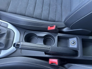 Image véhicule  Seat ARONA (43)