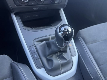 Image véhicule  Seat ARONA (40)