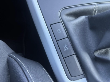 Image véhicule  Seat ARONA (41)