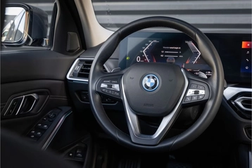 Image véhicule  BMW SÉRIE 3 TOURING (17)