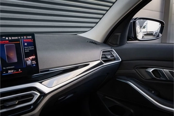 Image véhicule  BMW SÉRIE 3 TOURING (15)