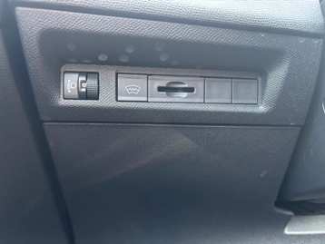 Image véhicule  Peugeot 408 (11)
