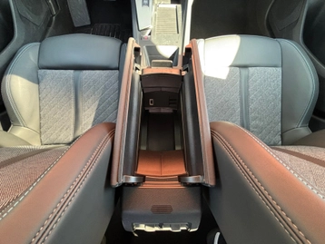 Image véhicule  Peugeot 408 (19)