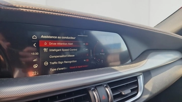 Image véhicule  Alfa Romeo STELVIO (20)