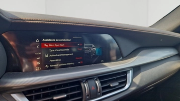 Image véhicule  Alfa Romeo STELVIO (19)