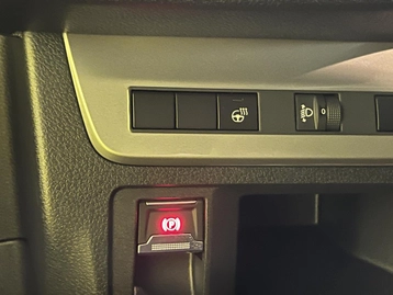 Image véhicule Peugeot EXPERT (24) Image véhicule Peugeot EXPERT (24)