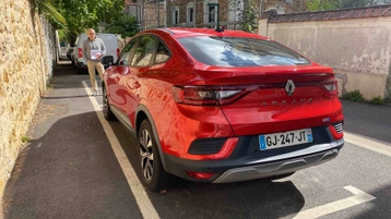 Image véhicule  Renault ARKANA (6)